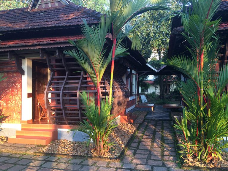 10_Typical Kerala wooden architecture